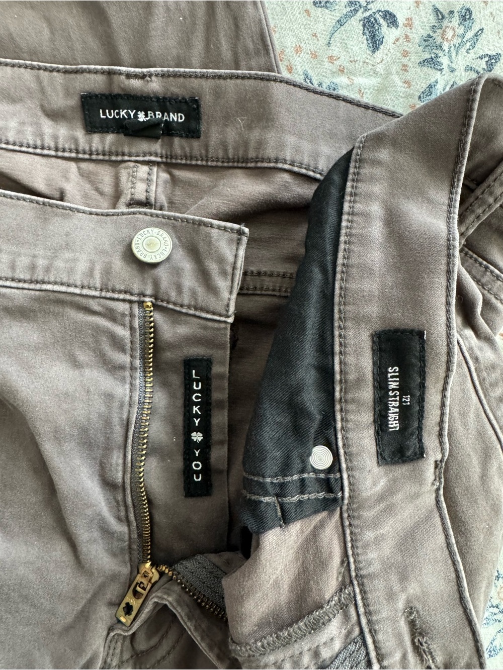 Lucky Brand Men's Slim Straight Jeans in Taupe Brown